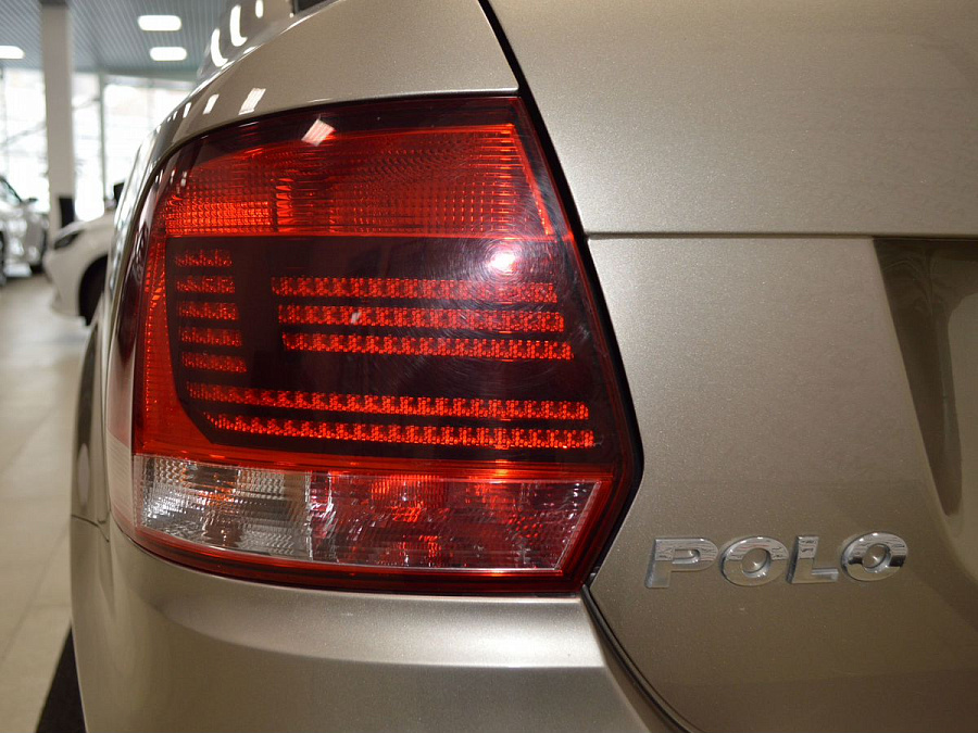 Volkswagen Polo, 2017г., передний привод, автомат