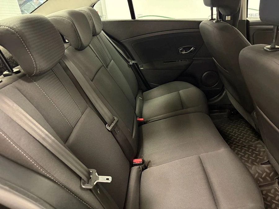 Renault Fluence, 2012г., передний привод, механика