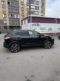 Nissan Qashqai, 2015г, полный привод, вариатор