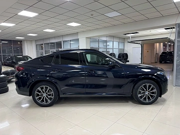 BMW X6, 2024г, полный привод, автомат