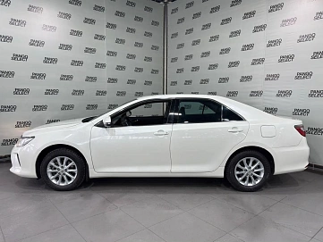 Toyota Camry, 2016г, передний привод, автомат