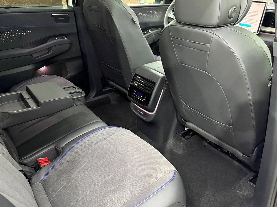 Volkswagen Teramont, 2026г., полный привод, робот