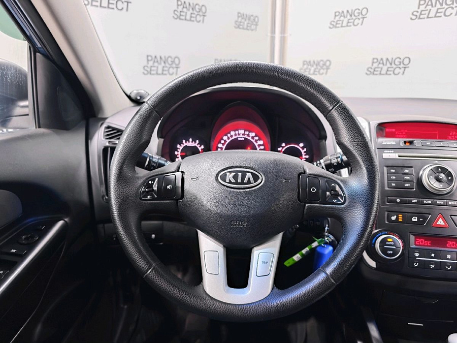 Kia , 2010г., передний привод, автомат