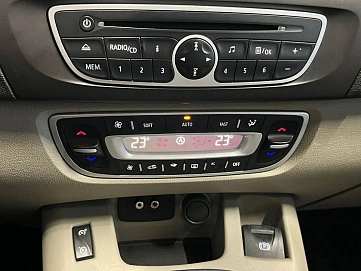 Renault , 2011г., передний привод, механика