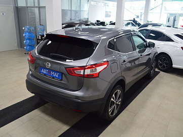 Nissan Qashqai, 2018г, передний привод, вариатор