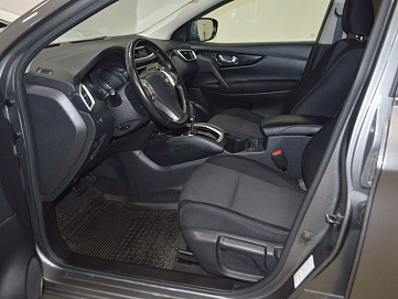 Nissan Qashqai, 2018г, передний привод, вариатор