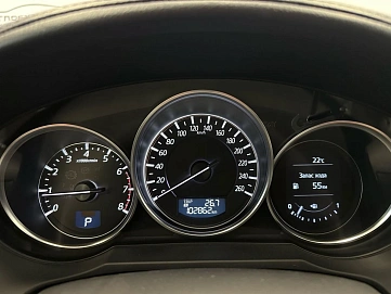 Mazda 6, 2015г., передний привод, автомат
