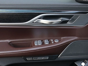 BMW , 2018г., полный привод, автомат