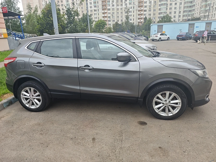 Nissan Qashqai, 2017г., передний привод, вариатор