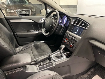 Citroen C4, 2015г, передний привод, автомат