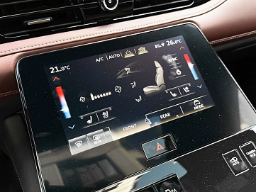 Infiniti QX80, 2025г, полный привод, автомат