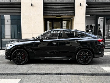 BMW X6, 2023г, полный привод, автомат