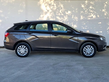 Lada (ВАЗ) Vesta, 2020г, передний привод, механика