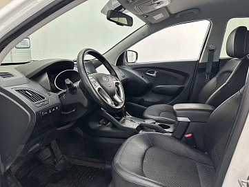 Hyundai ix35, 2012г, полный привод, автомат