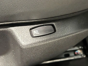 Renault Duster, 2016г, передний привод, автомат