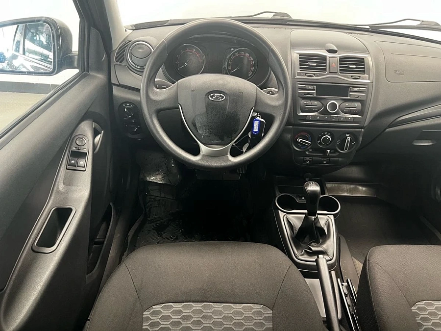 Lada (ВАЗ) Granta, 2019г., передний привод, механика
