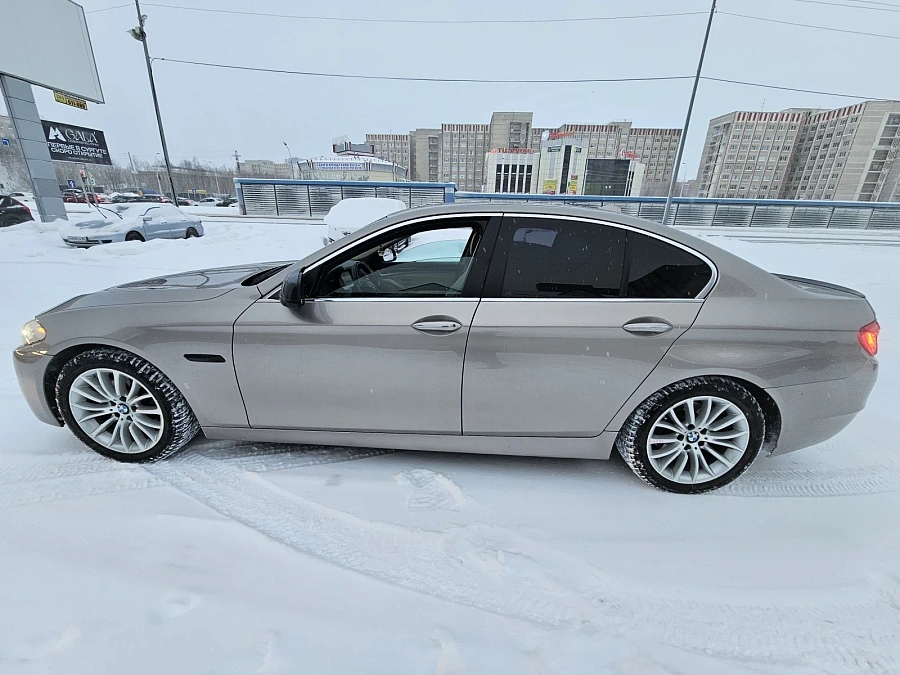 BMW 5 серии, 2012г., полный привод, автомат