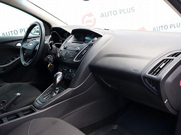 Ford Focus, 2016г, передний привод, робот