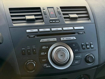Mazda 3, 2011г, передний привод, автомат