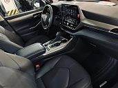 Toyota Highlander, 2025г., полный привод, автомат