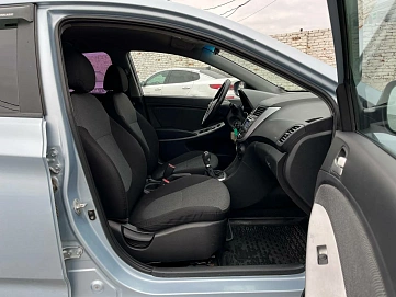 Hyundai Solaris, 2012г, передний привод, механика