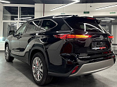 Toyota Highlander, 2025г., полный привод, автомат