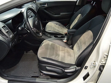 Kia Cerato, 2013г, передний привод, автомат