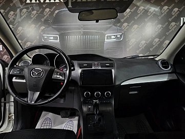 Mazda 3, 2012г, передний привод, автомат