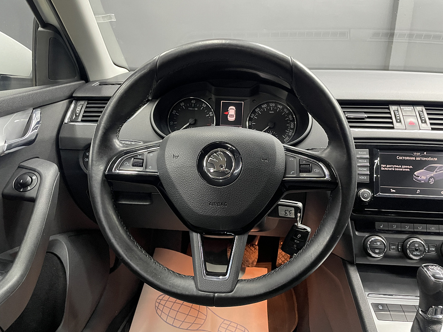 Skoda Octavia, 2016г., передний привод, робот