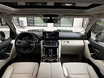 Toyota Land Cruiser, 2022г, полный привод, автомат