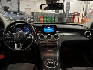 Mercedes-Benz C-Класс, 2019г, задний привод, автомат