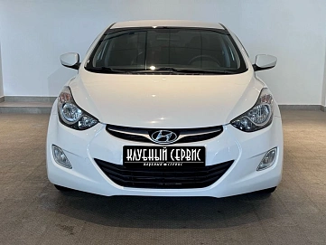 Hyundai Elantra, 2013г, передний привод, механика