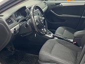 Volkswagen Jetta, 2011г., передний привод, робот