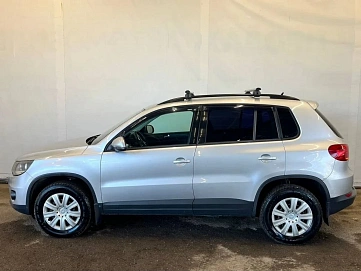 Volkswagen Tiguan, 2011г, передний привод, механика