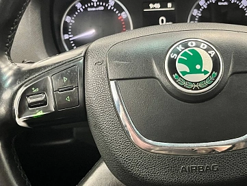 Skoda Octavia, 2010г, передний привод, робот