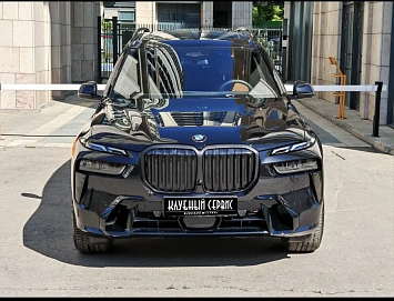 BMW X7, 2024г, полный привод, автомат