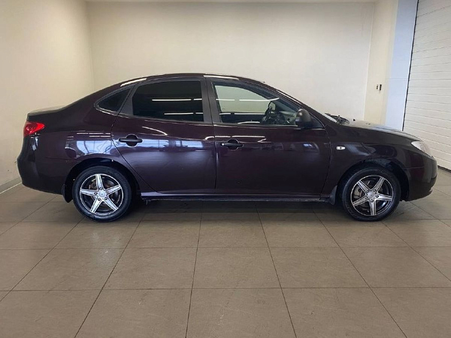 Hyundai , 2010г., передний привод, механика