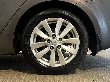 Kia Cerato, 2013г, передний привод, автомат