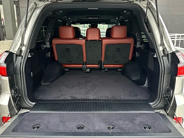 Lexus LX, 2017г, полный привод, автомат