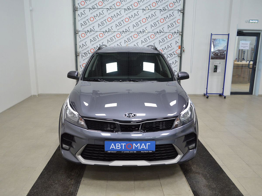 Kia , 2021г., передний привод, автомат
