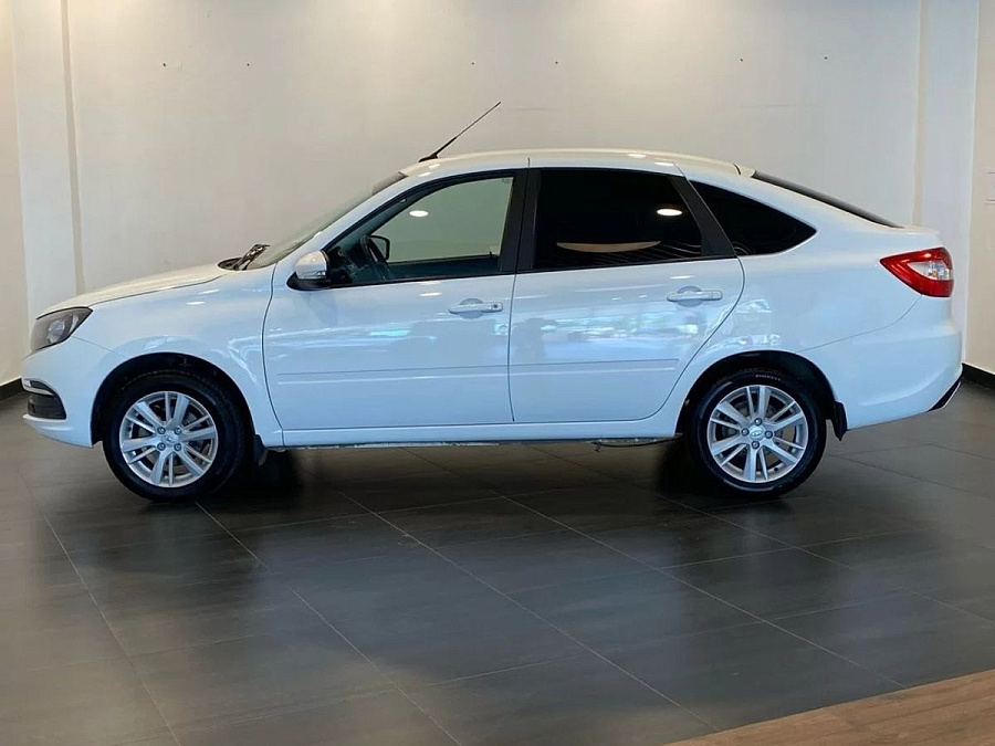 Lada (ВАЗ) , 2023г., передний привод, механика