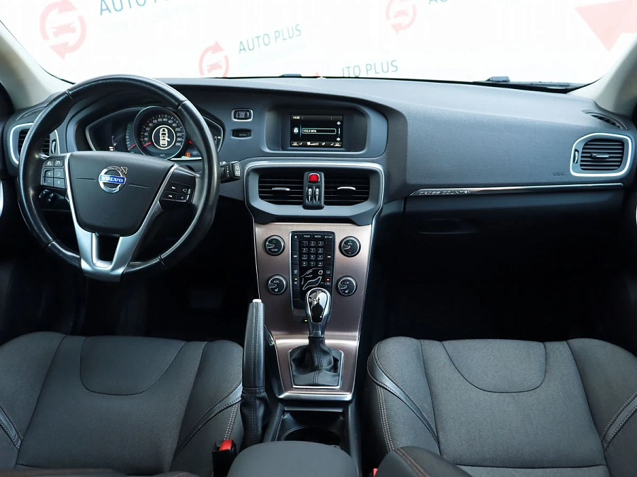Volvo , 2014г., передний привод, автомат