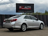 Toyota Camry, 2012г., передний привод, автомат