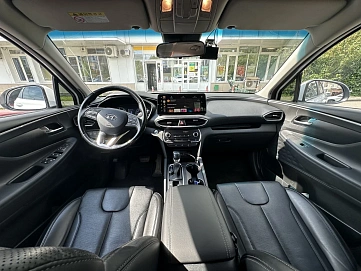 Hyundai Santa Fe, 2019г, передний привод, автомат