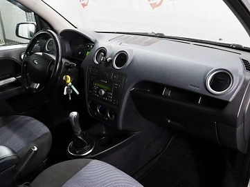 Ford Fusion, 2008г., передний привод, механика