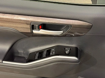 Toyota Highlander, 2025г, полный привод, автомат