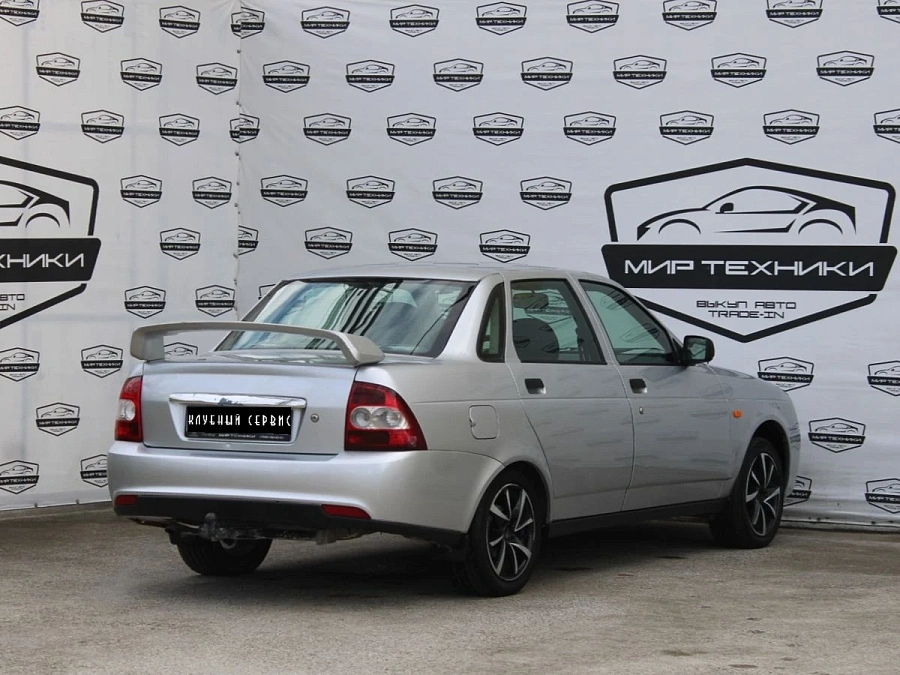 Lada (ВАЗ) Priora, 2010г., передний привод, механика