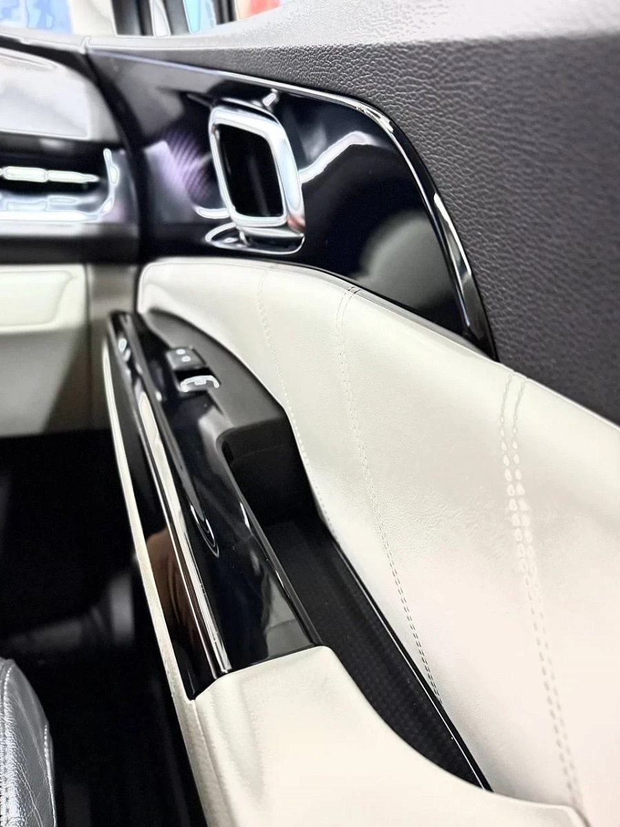 Kia Carnival, 2022г., передний привод, автомат