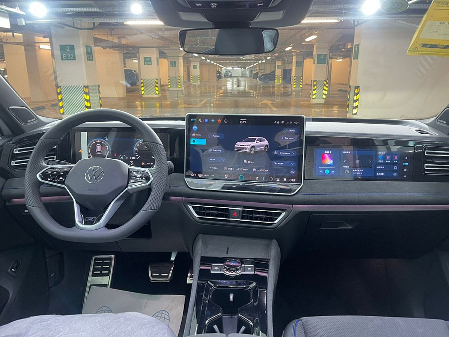Volkswagen Tiguan, 2024г., полный привод, робот
