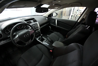 Mazda 6, 2008г, передний привод, механика
